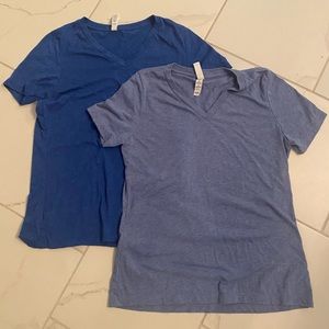 Lot of 2 blue Bella+ Canvas V-Neck tee. Like new size small